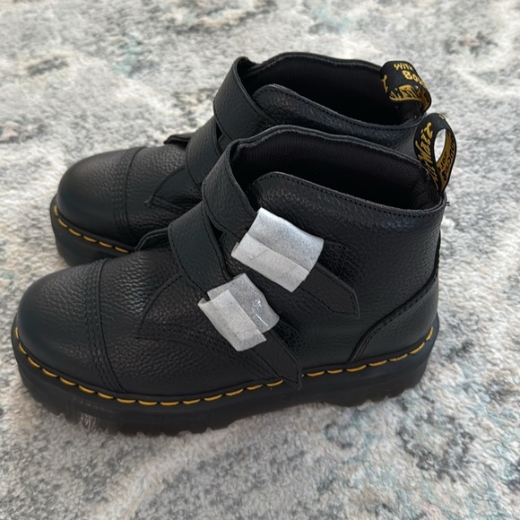 Dr. Martens Devon Flower Leather Boots in Black - Picture 3 of 11